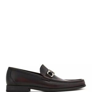 Beautiful Brand New Men's Ferragamo Gancini Leather Loafers - Cordovan